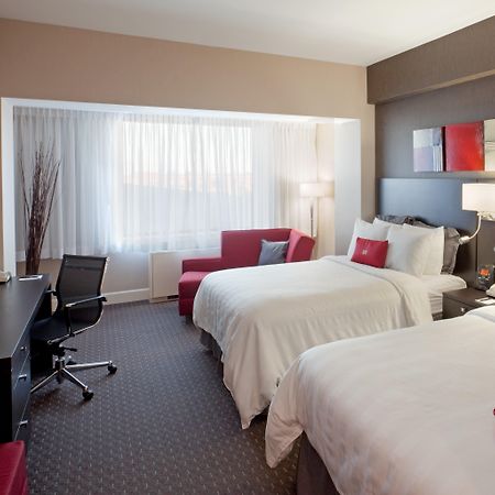 Armon Plaza Montreal Airpt, Trademark Collection By Wyndham Buitenkant foto