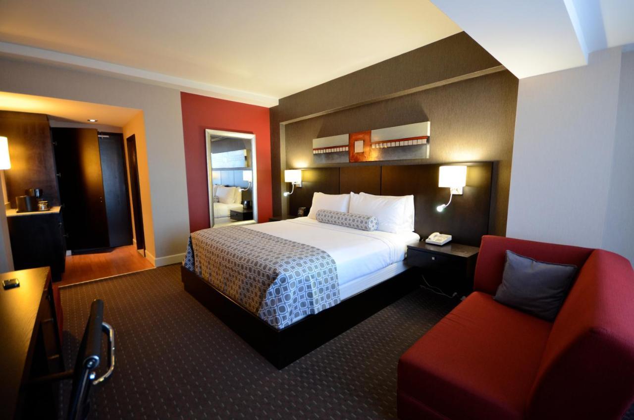 Armon Plaza Montreal Airpt, Trademark Collection By Wyndham Buitenkant foto